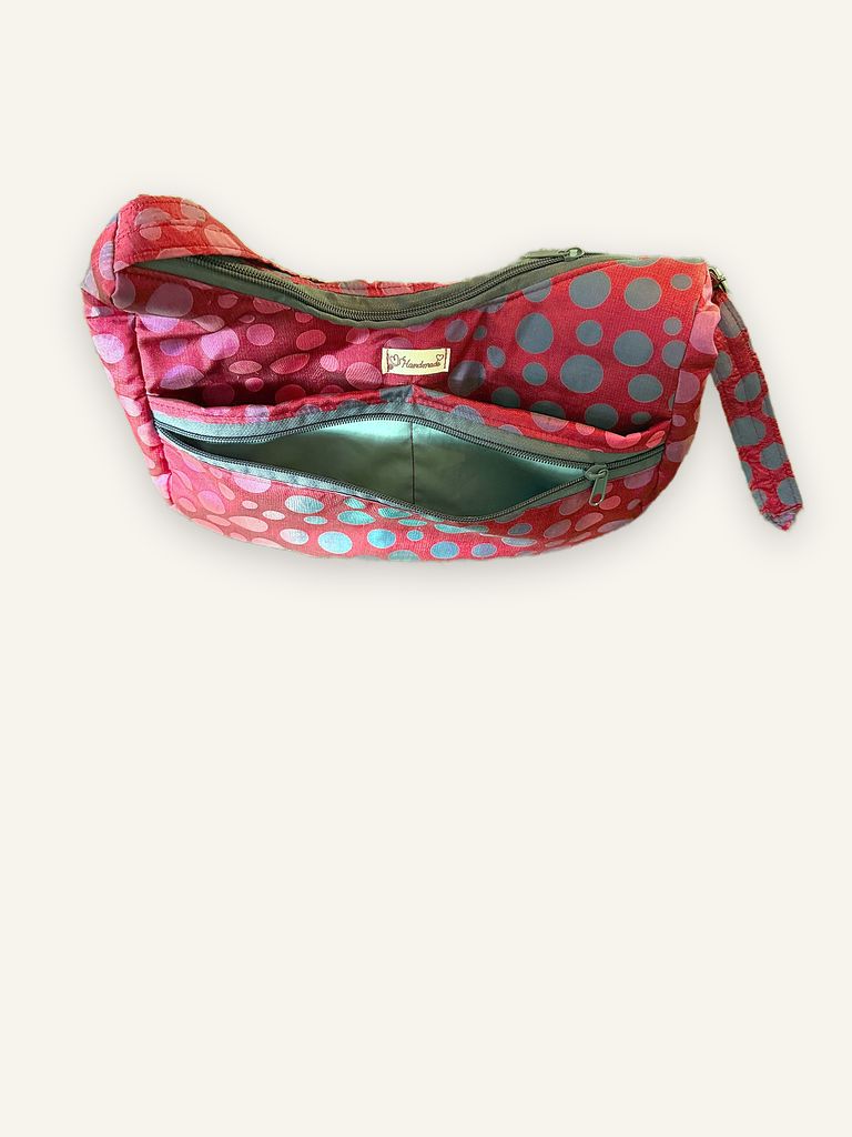 Dok Anchan — handgenähte Schultertasche, Baumwolle mit Punktmuster in Rot, Rosa, Grau und Blau — Ansicht 5