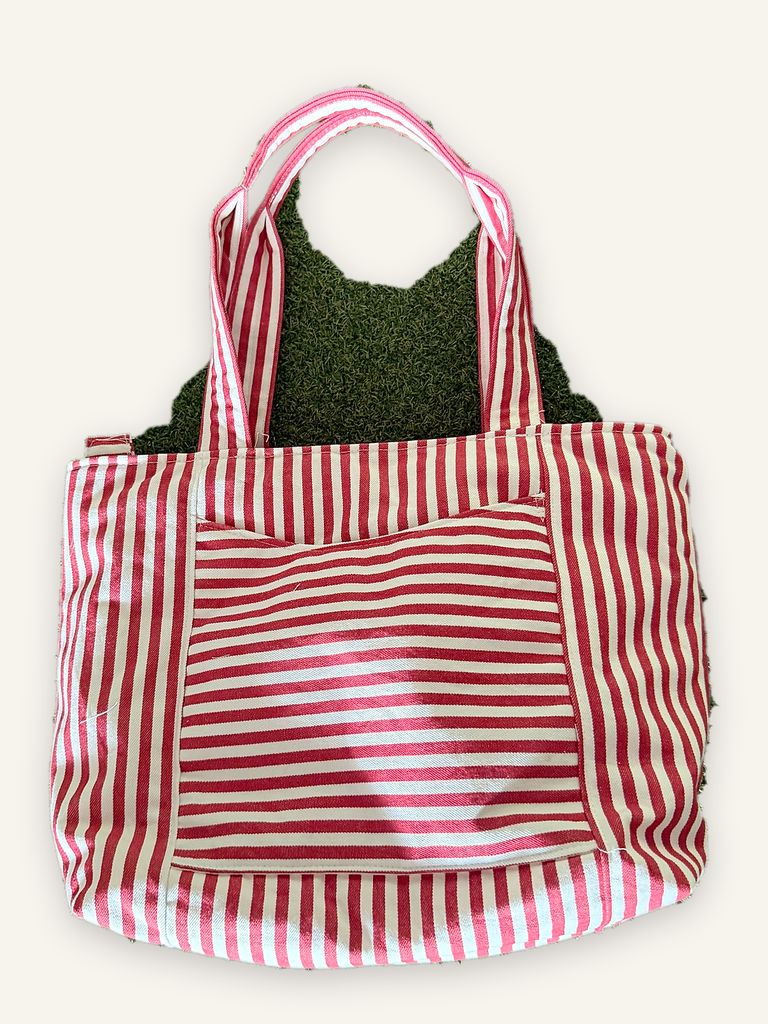 Phrik — handgenähte Handtasche, Baumwolle mit rot-weissen Streifen, Unikat von Wanphen Biasio, Lausen BL — Ansicht 2
